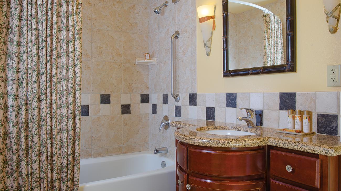Moana Guest Bathroom